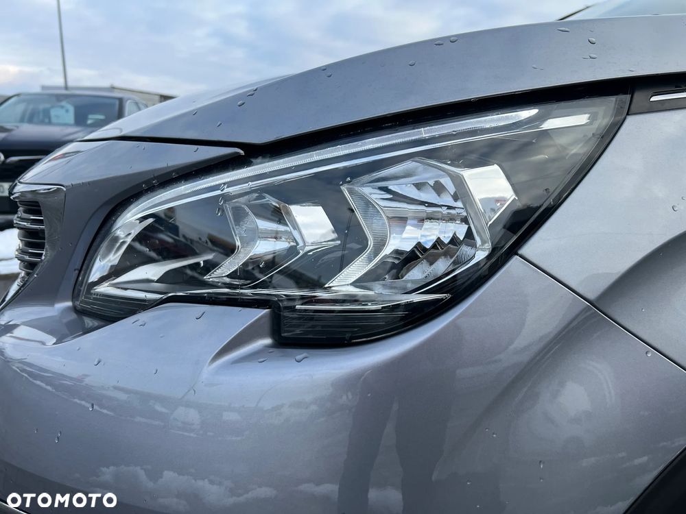 Peugeot 5008 PureTech 130 EAT6 Active - 22