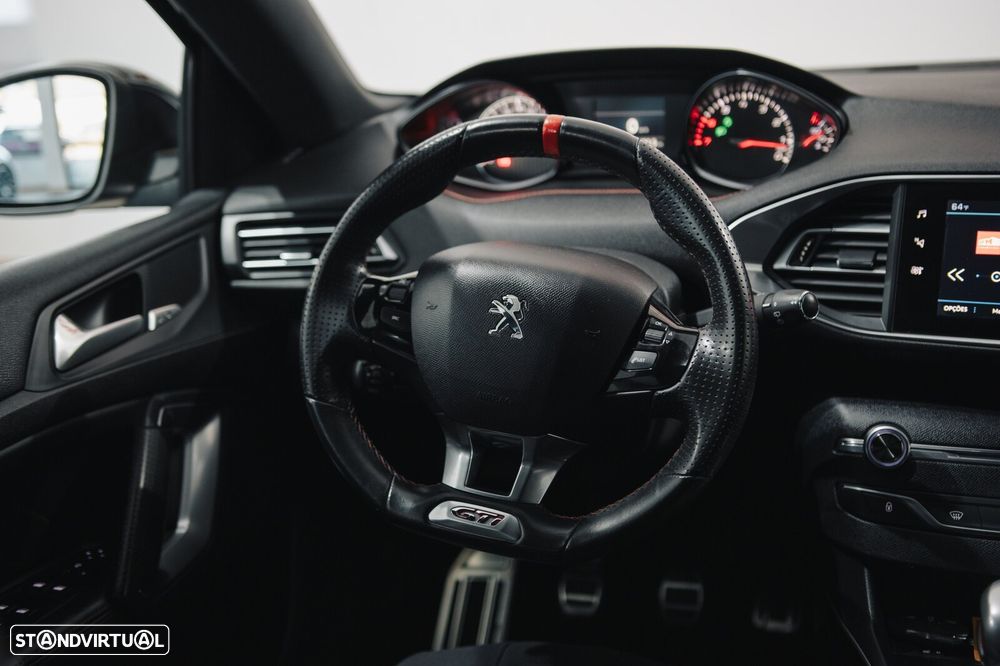 Peugeot 308 1.6 e-THP GTi - 6