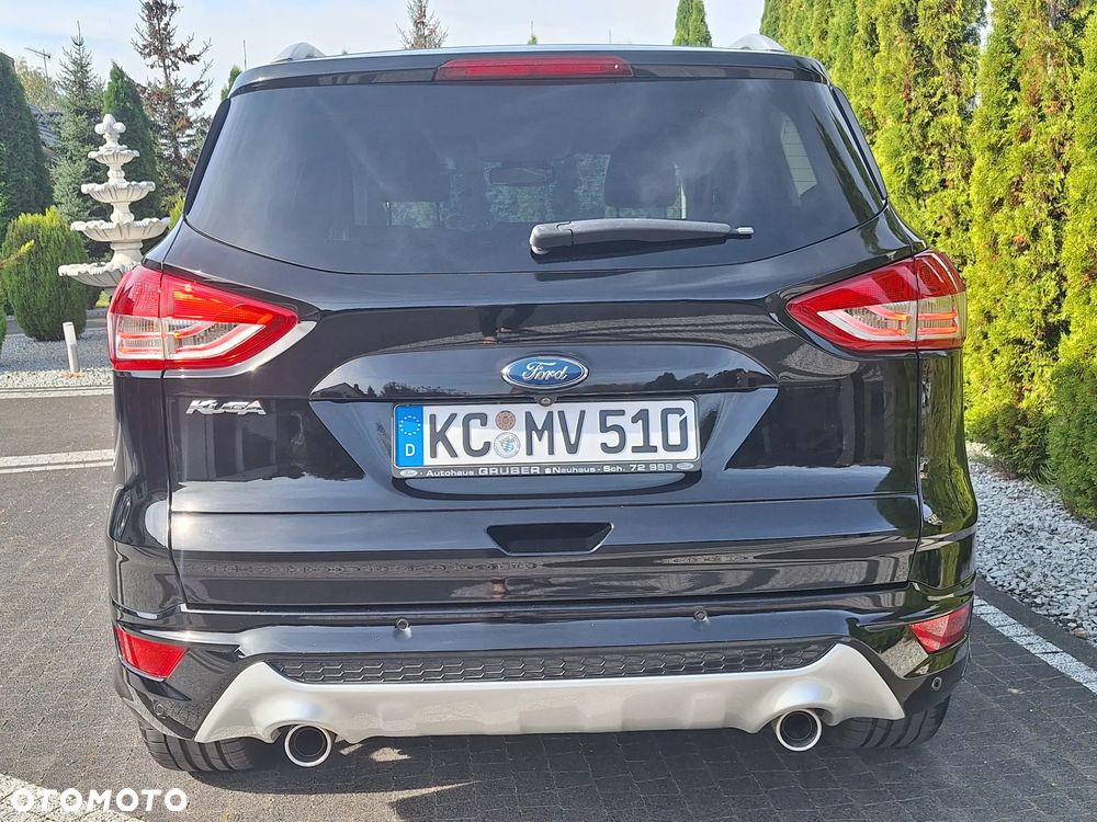 Ford Kuga 2.0 TDCi 2x4 ST-Line - 11