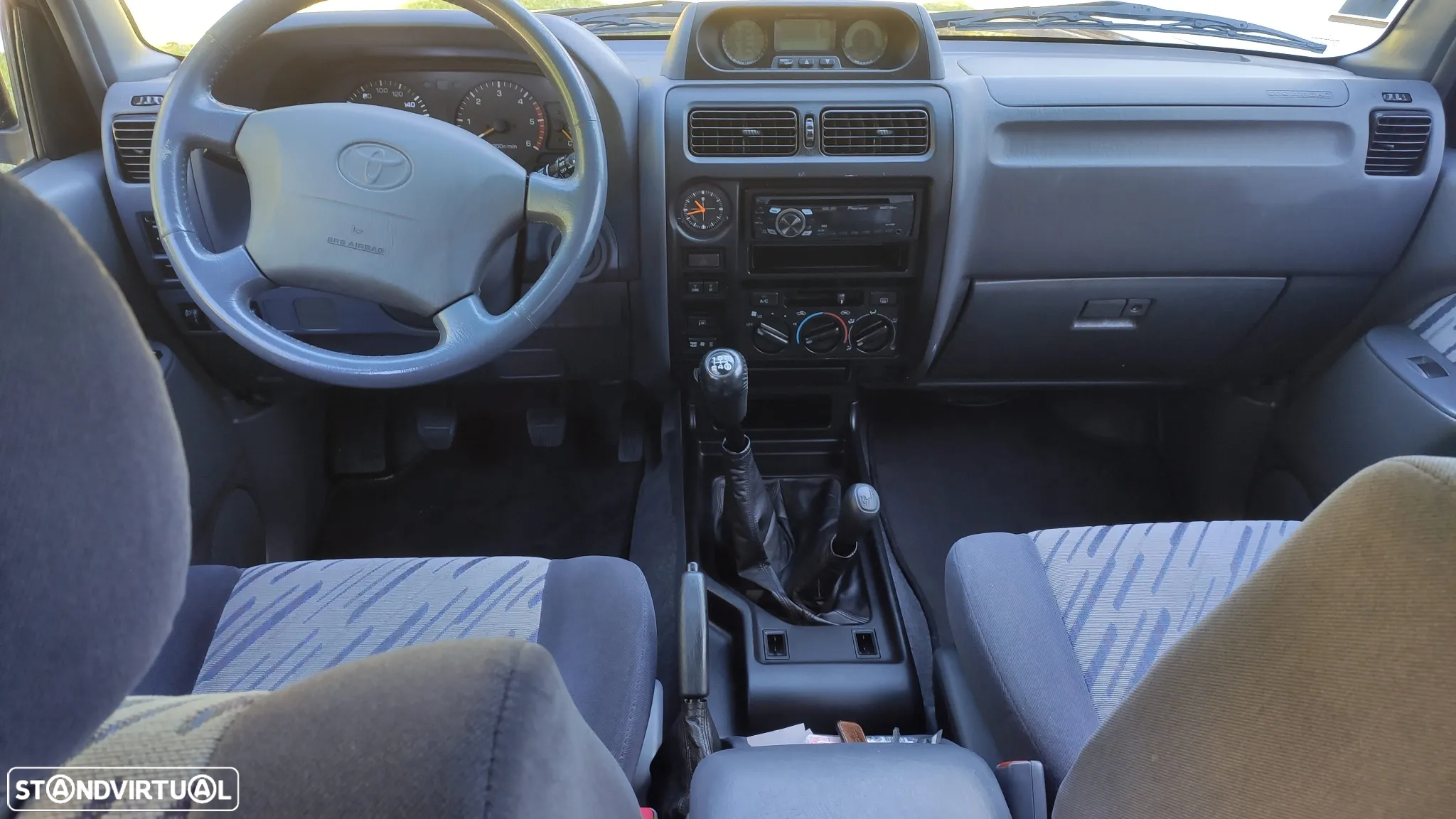Toyota Land Cruiser 3.0 TD - 5