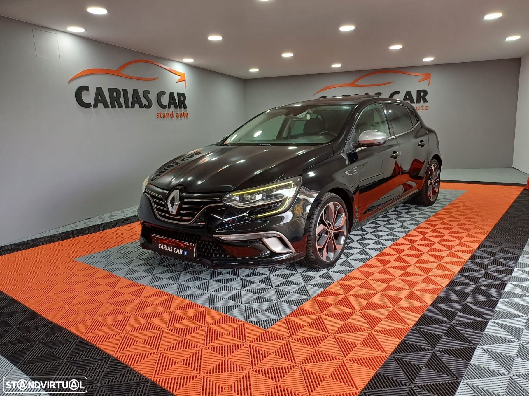 Renault Mégane 1.2 TCE GT Line J18 - 1