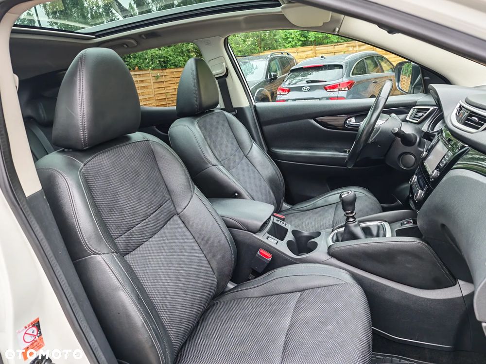 Nissan Qashqai 1.6 DIG-T Tekna - 5