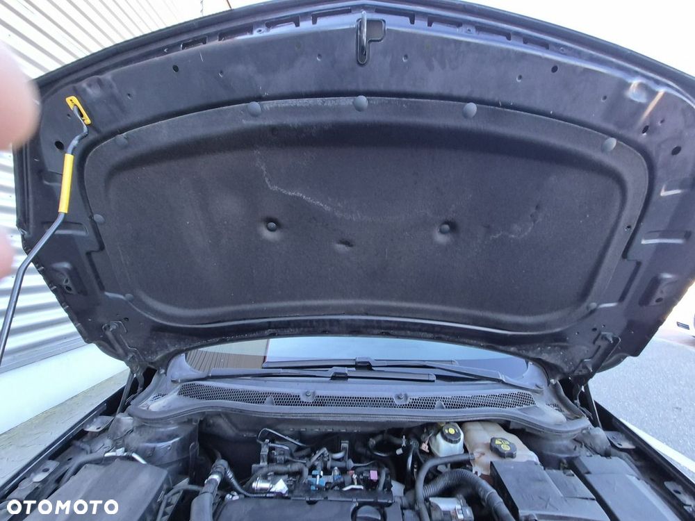 Opel Astra 1.6 T Sport - 40