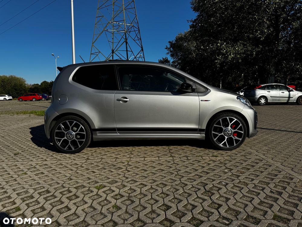 Volkswagen up! 1.0 TSI GTI - 4