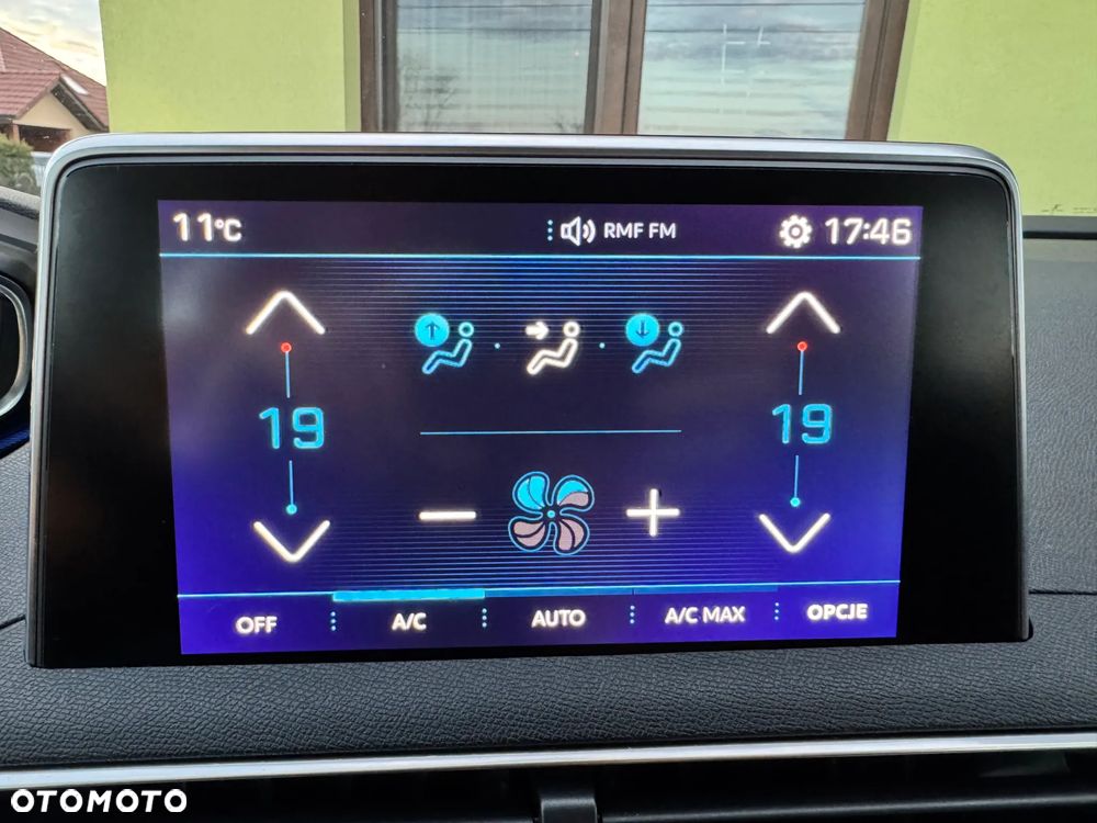 Peugeot 3008 PureTech 130 Stop & Start GPF Active - 36