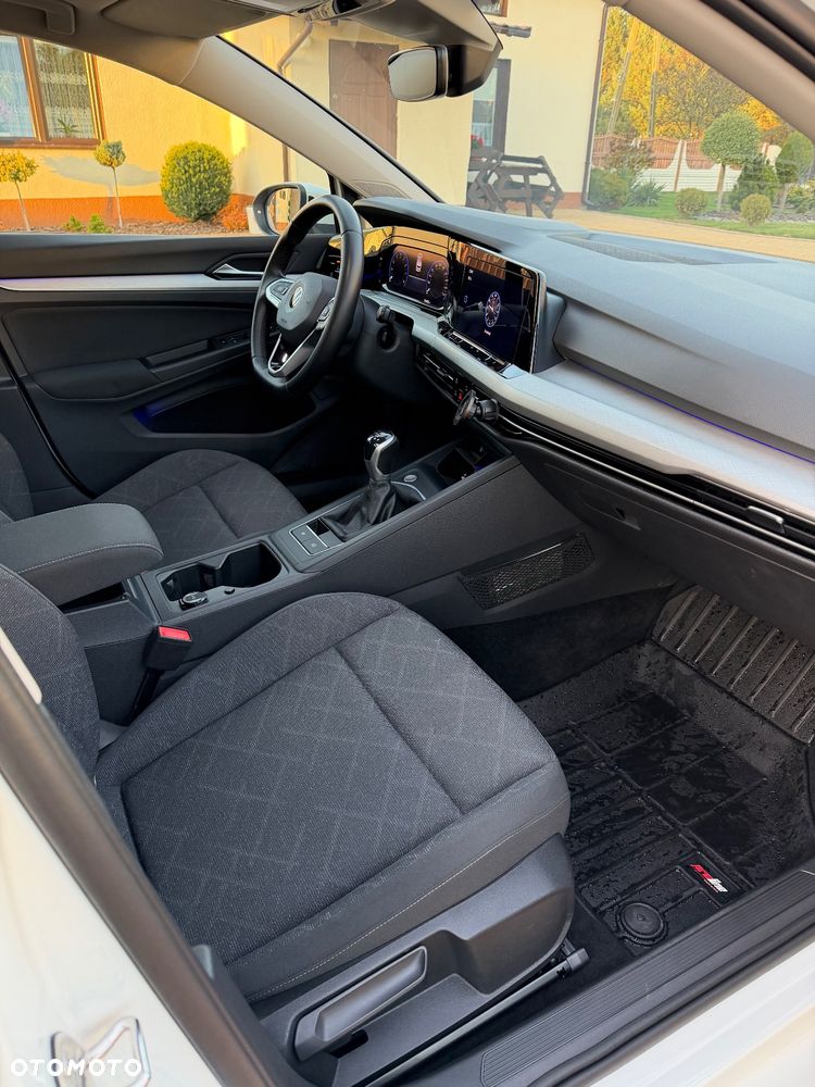 Volkswagen Golf VIII 1.5 TSI EVO Life - 11