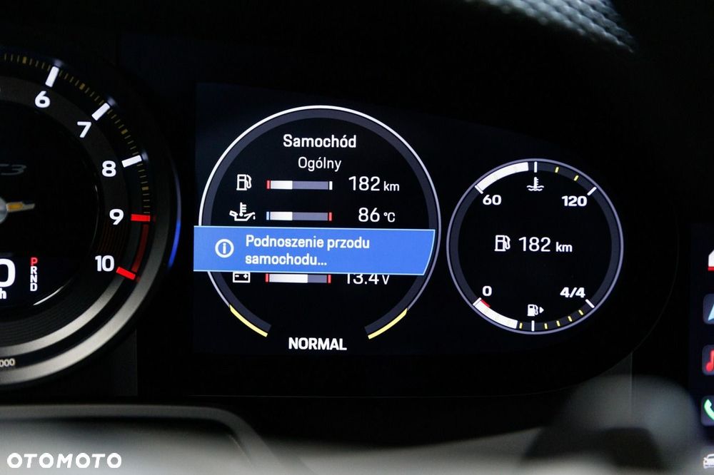 Porsche 911 GT3 Touring PDK - 39