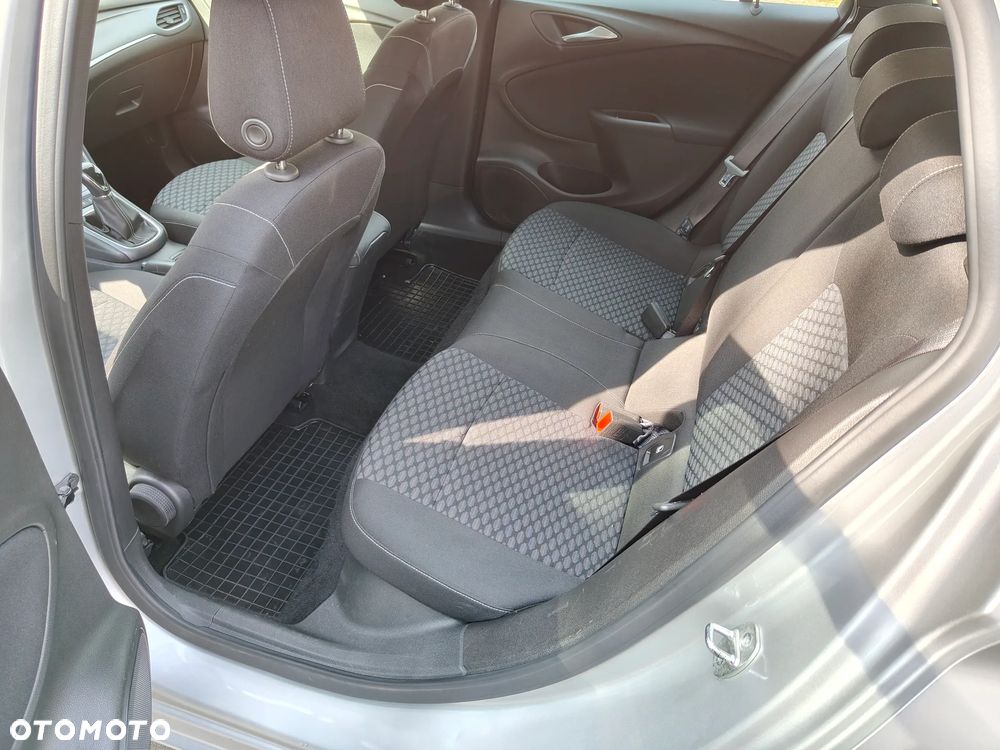 Opel Astra 1.5 CDTI Edition S&S - 15