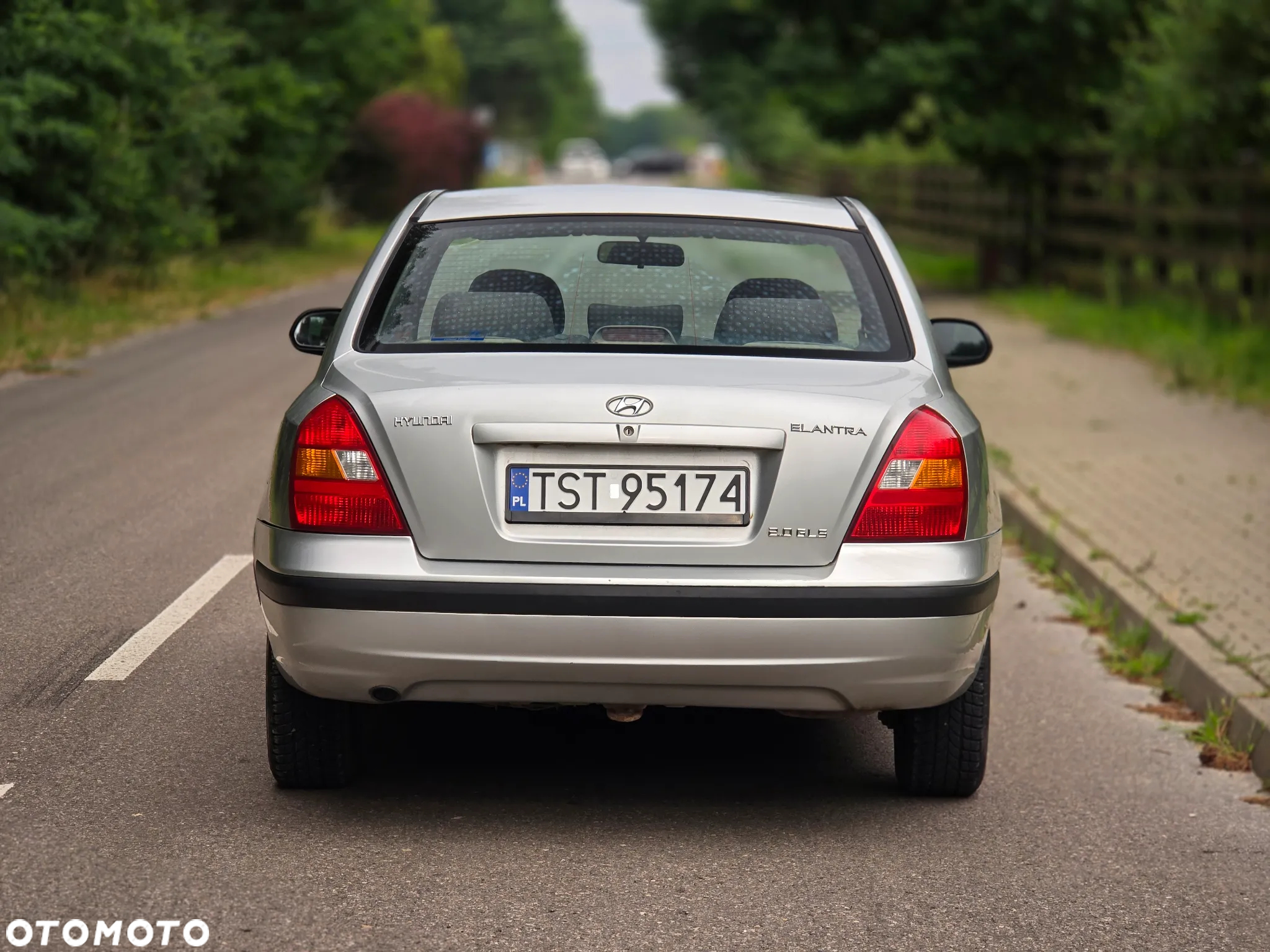 Hyundai Elantra 2.0 GLS - 15