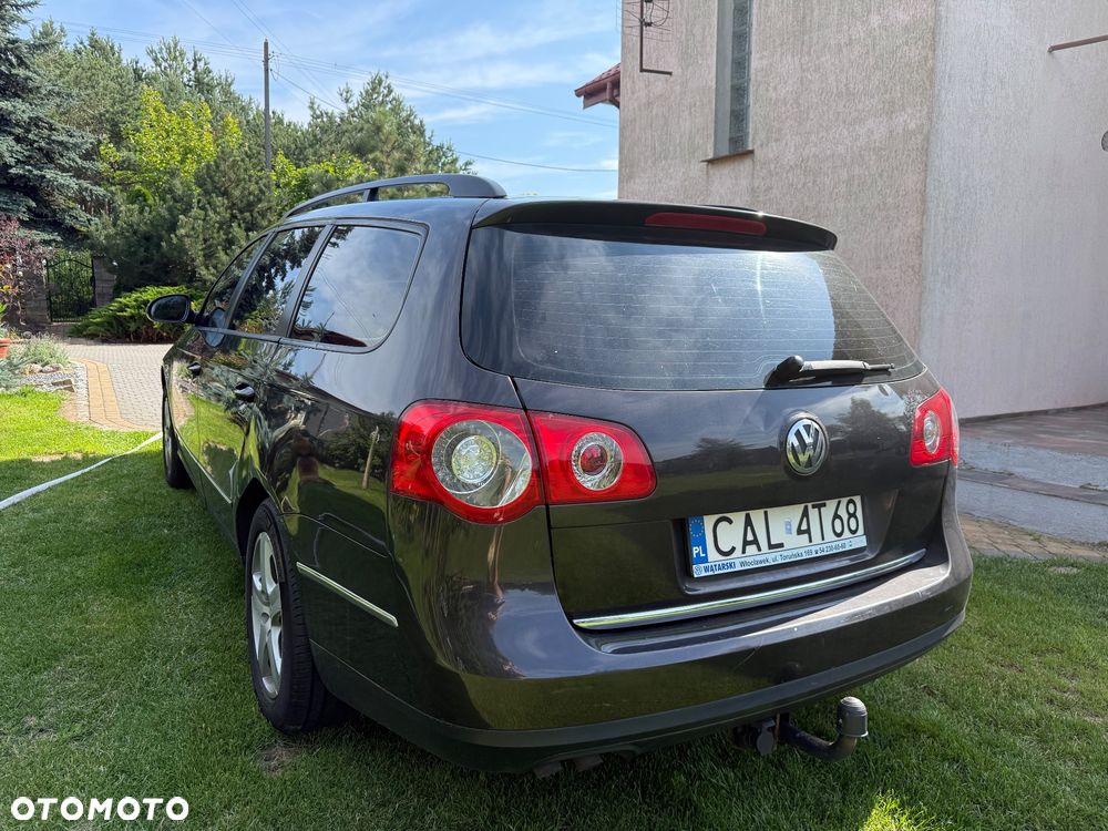 Volkswagen Passat 1.9 TDI Comfortline - 2