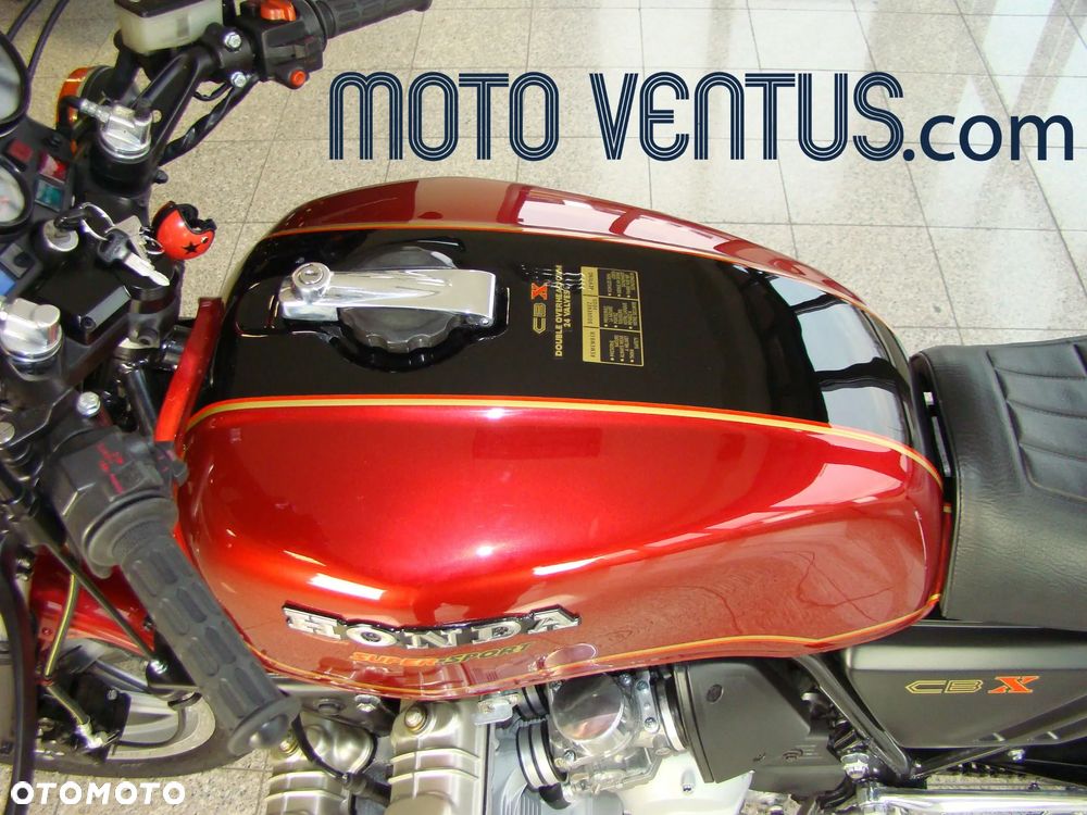 Honda CBX - 9