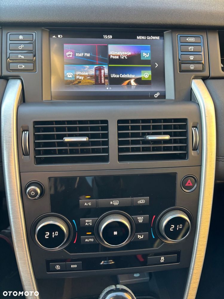 Land Rover Discovery Sport - 19