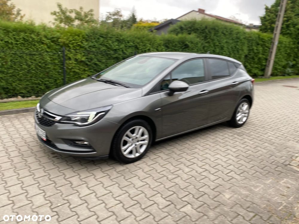 Opel Astra 1.4 Turbo Edition - 2