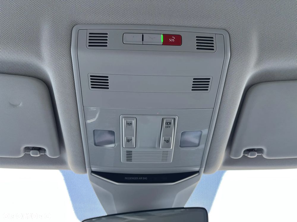 Volkswagen T-Roc 1.5 TSI Life DSG - 35