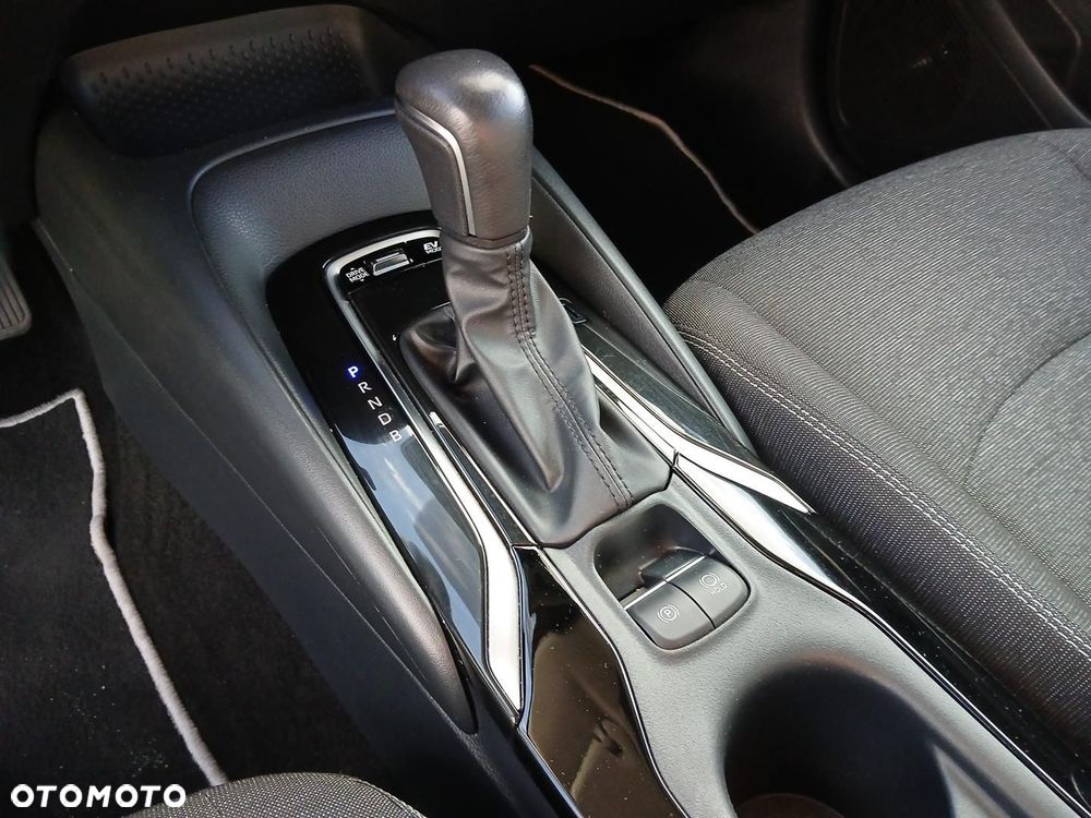 Toyota Corolla 1.8 Hybrid Comfort - 33