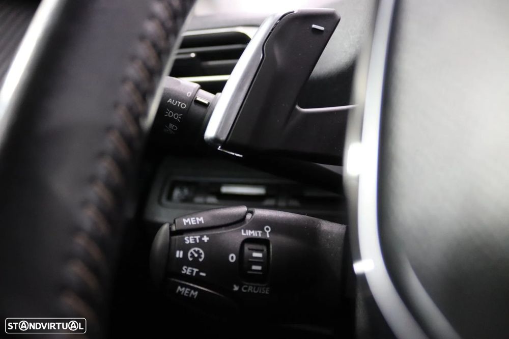 Peugeot 3008 - 11