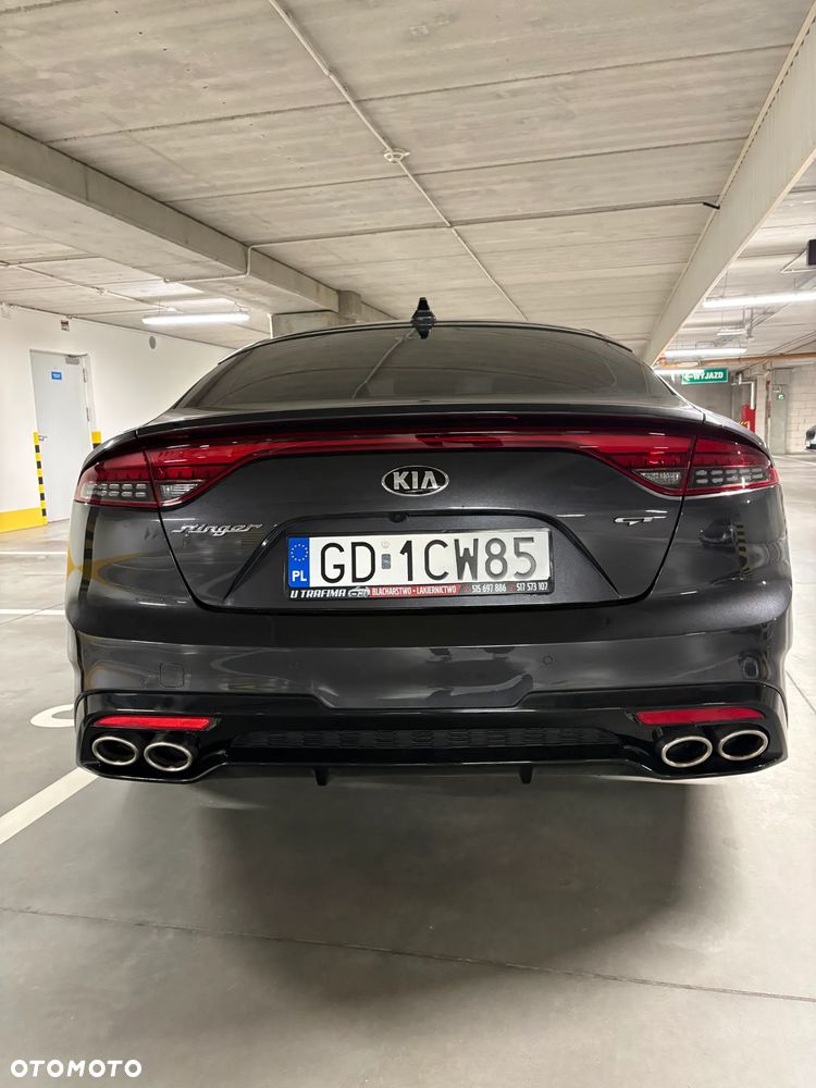 Kia Stinger - 13