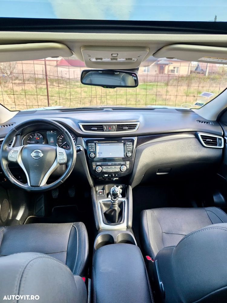 Nissan Qashqai 1.5 DCI Start/Stop Tekna - 16