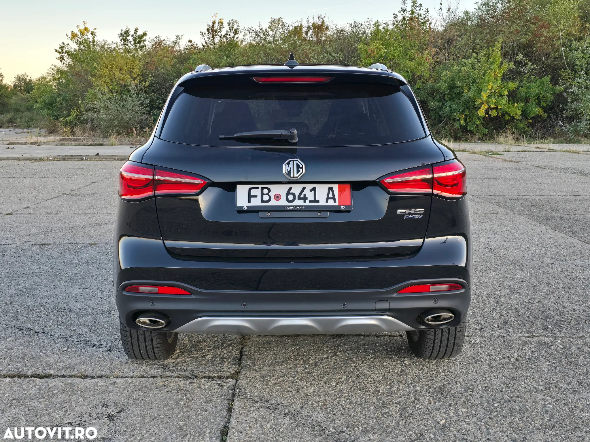 MG EHS 1.5T-GDI PHEV Luxury - 3