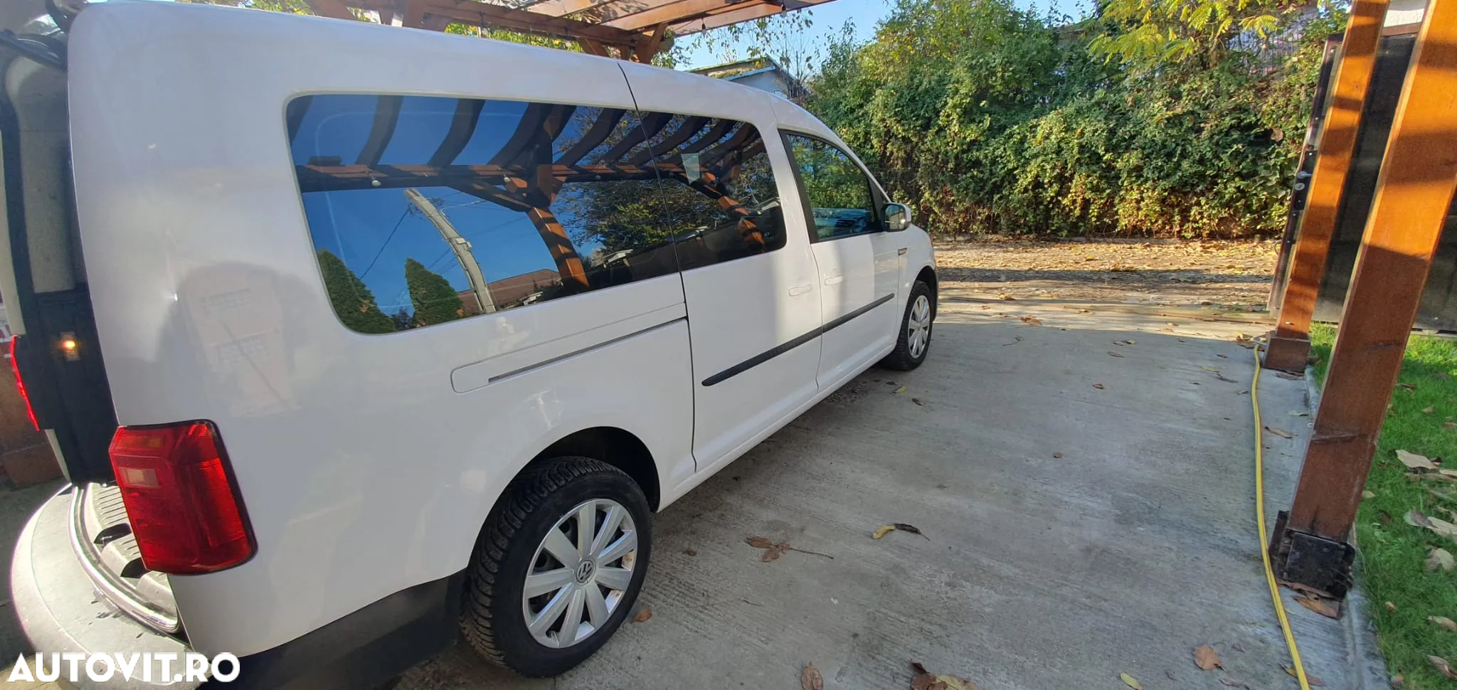 Volkswagen Caddy - 11