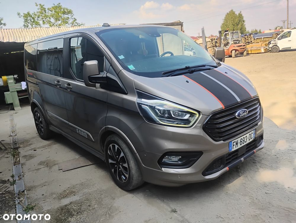 Ford Tourneo Custom 2.0 EcoBlue Hybrid L1 Titanium - 1