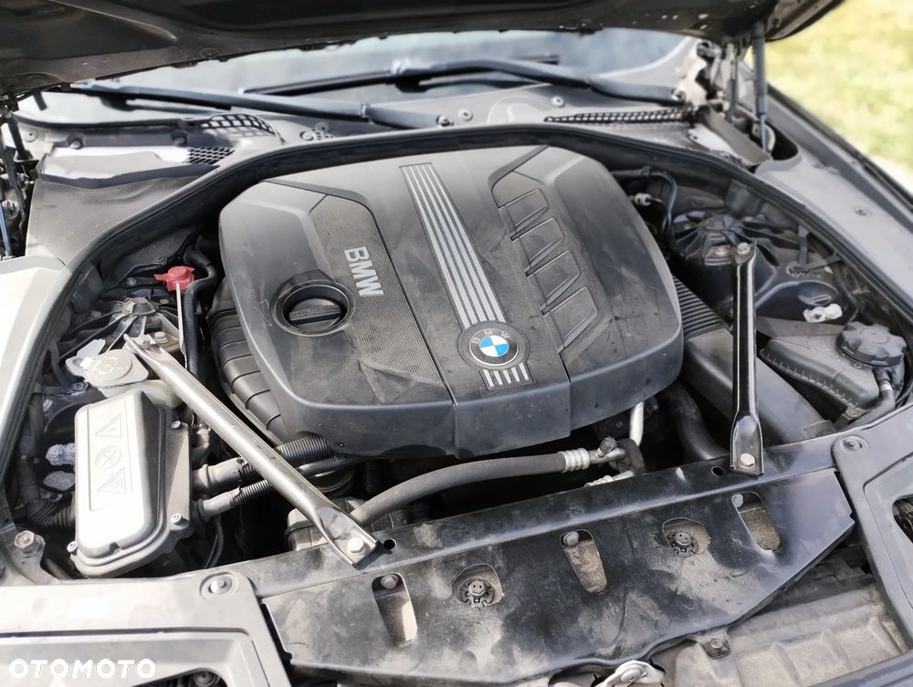 BMW Seria 5 520d - 4