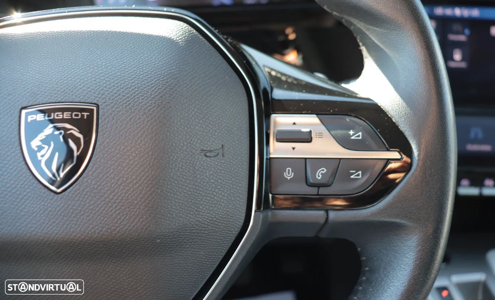 Peugeot 308 1.2 PureTech Allure Pack EAT8 - 24