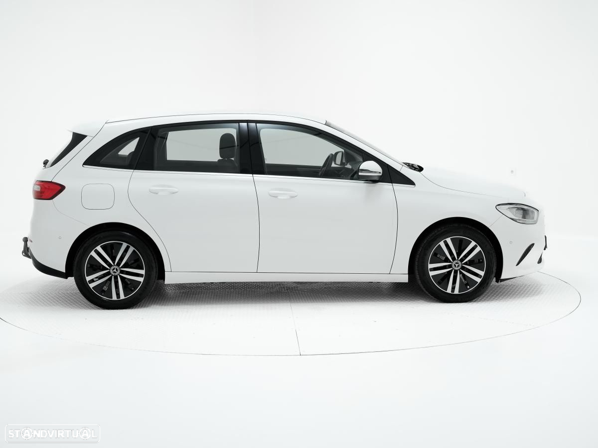 Mercedes-Benz B 250 e 8G-DCT Style - 2