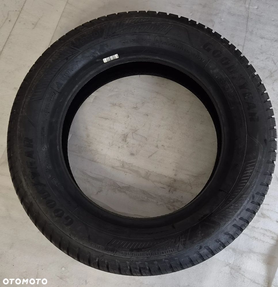 4X OPONY GOODYEAR VECTOR 4SEASONS GEN-3 205 60 R15 95V XL 2022 - 13