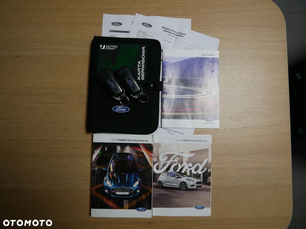 Ford Fiesta 1.0 EcoBoost S&S TITANIUM - 8