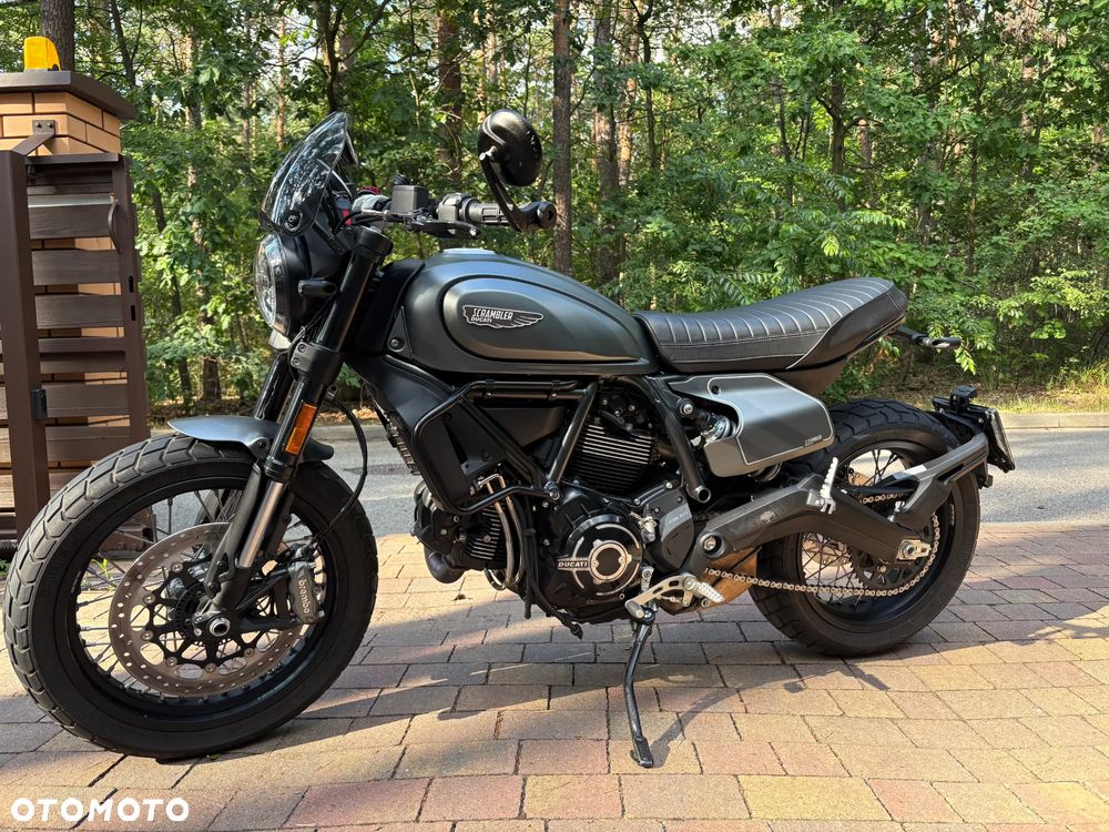 Ducati Scrambler - 1
