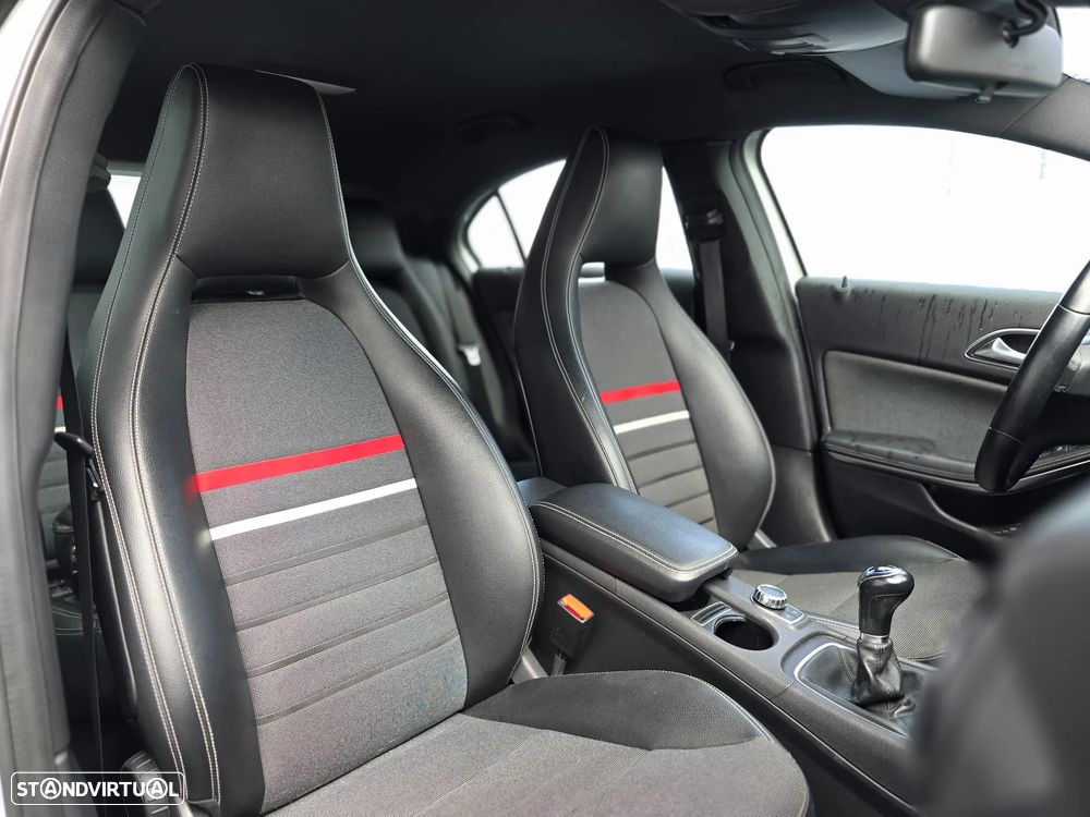 Mercedes-Benz A 180 CDI (BlueEFFICIENCY) Urban - 14