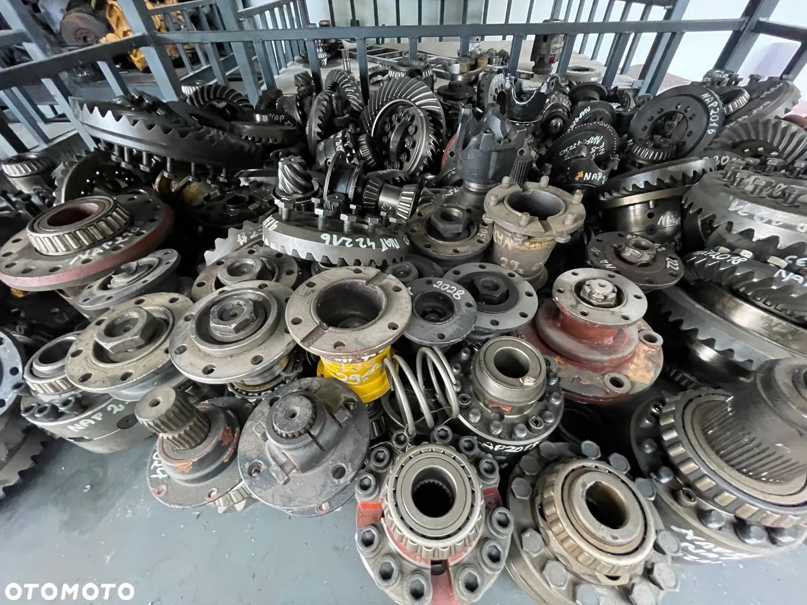 Mechanizm Różnicowy Dyferencjał Dyfer Dana Spicer Manitou Kramer Schaeff Terex Zeppelin JCB Atlas - 1