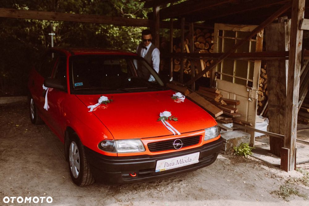Opel Astra - 4