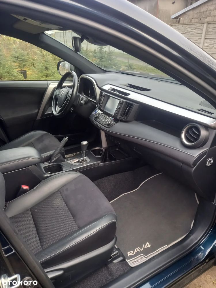 Toyota RAV4 Hybrid Prestige 4x4 - 16