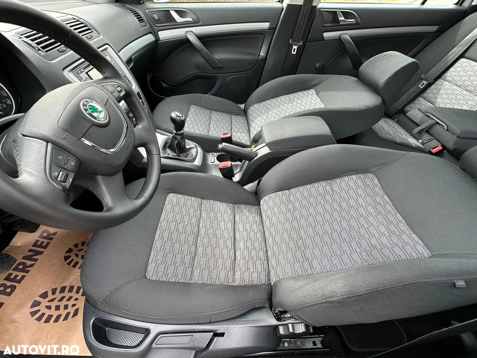 Skoda Octavia 1.6 TDI DPF GreenLine - 13