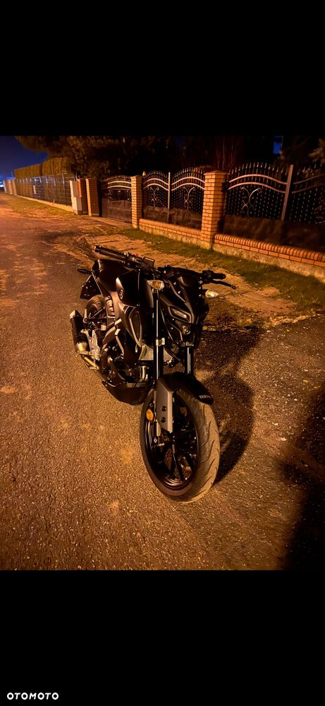 Yamaha MT - 1