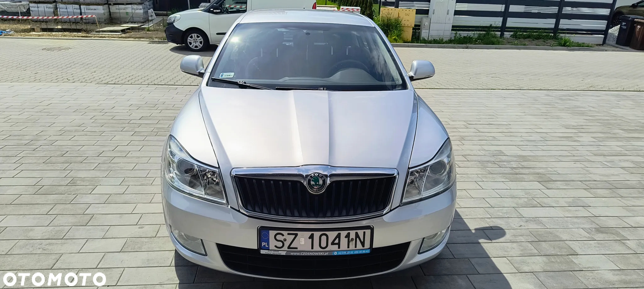 Skoda Octavia 1.6 Family Plus - 8