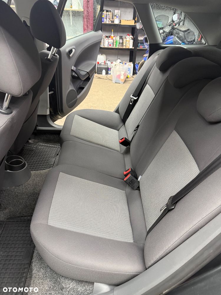 Seat Ibiza 1.4 16V Style - 8