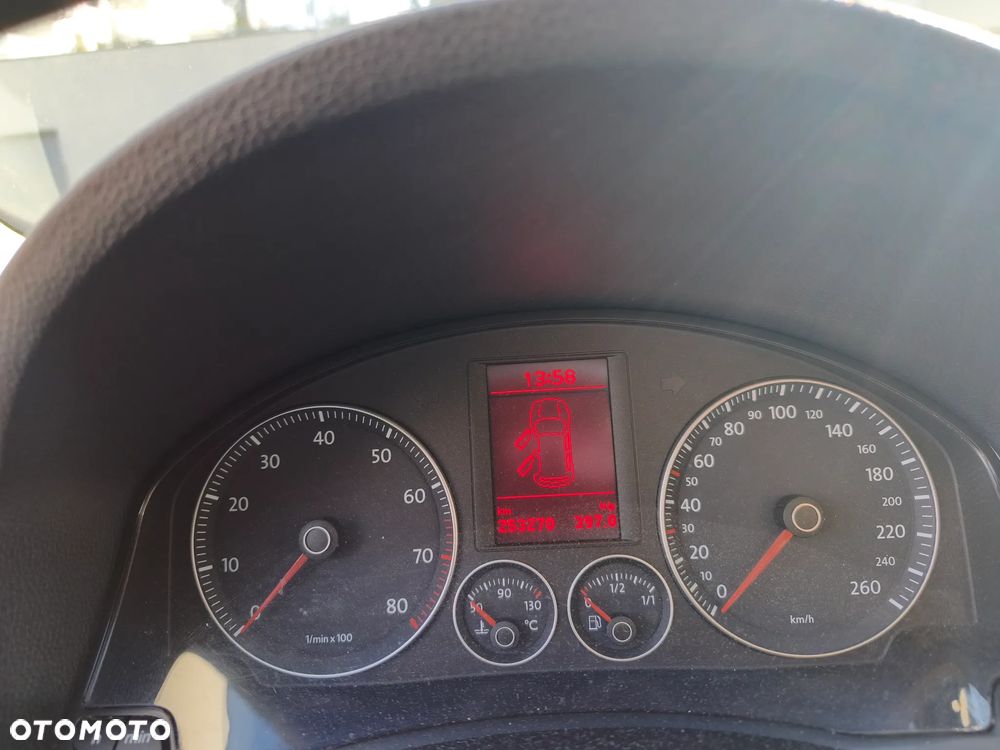 Volkswagen Golf - 4
