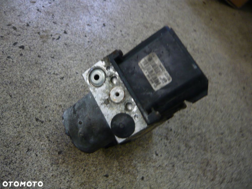 pompa hamulcowa abs 0265950132 toyota corolla e12 - 1