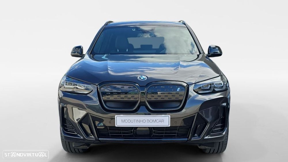 BMW iX3 M Sport Impressive - 5