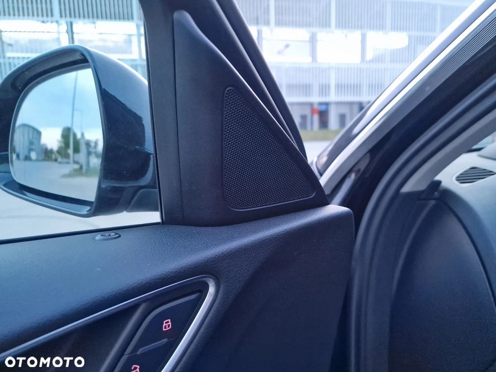 Audi Q3 2.0 TDI Quattro S tronic - 23