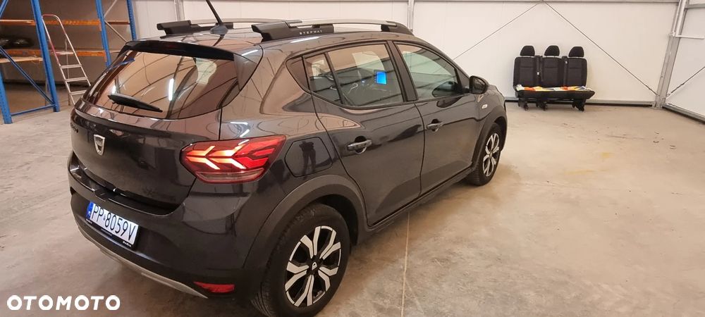 Dacia Sandero 1.0 TCe Laureate S&S - 8