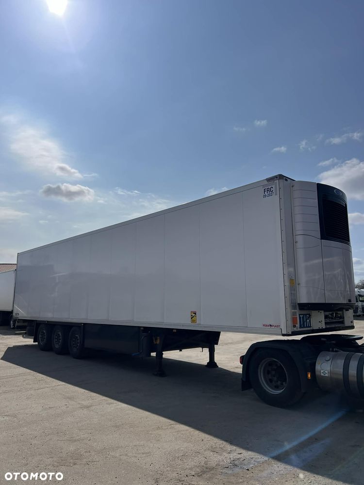 Schmitz Cargobull SCB*S3B Carrier Vector 1550 - 3