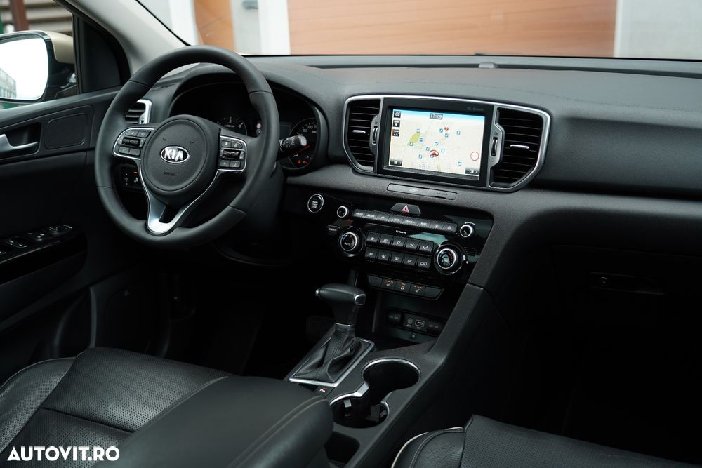 Kia Sportage 2,0 CRDI AWD Aut. Platinum - 15
