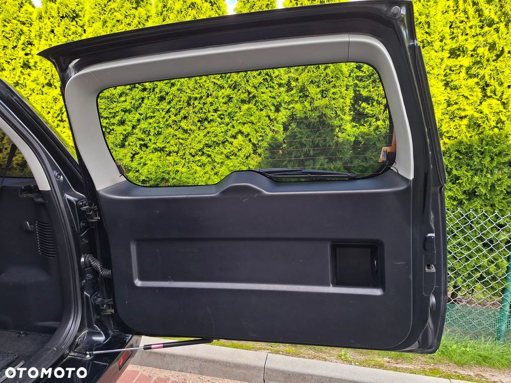 Suzuki Vitara - 27