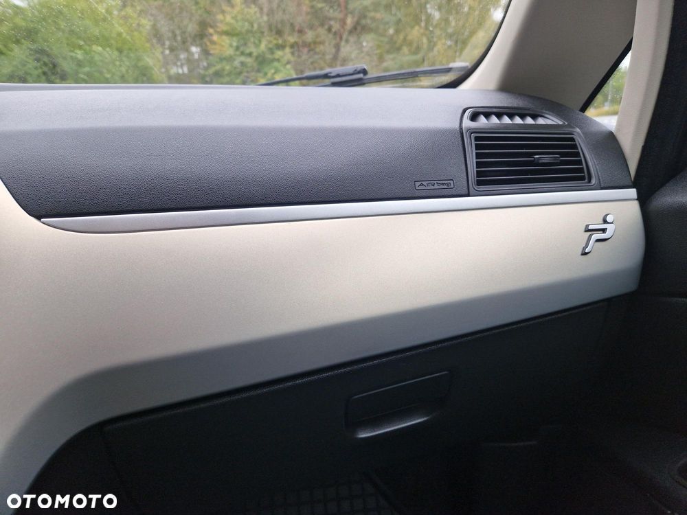 Fiat Grande Punto 1.4 8V - 13