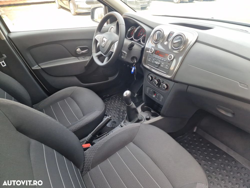 Dacia Logan 0.9 TCe Laureate - 23