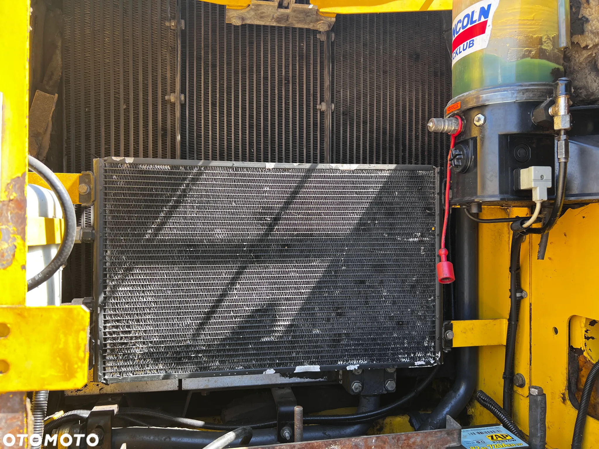 Komatsu PW220MH-7K - 13